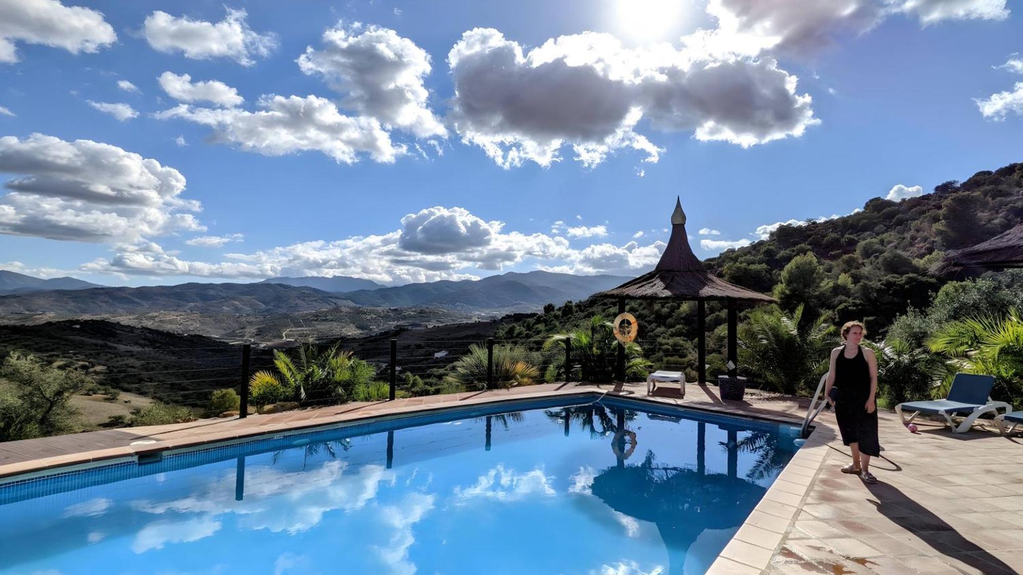 Rural Cottage, With Pool & Optional Private 6 Guests Jacuzzi トロクス エクステリア 写真